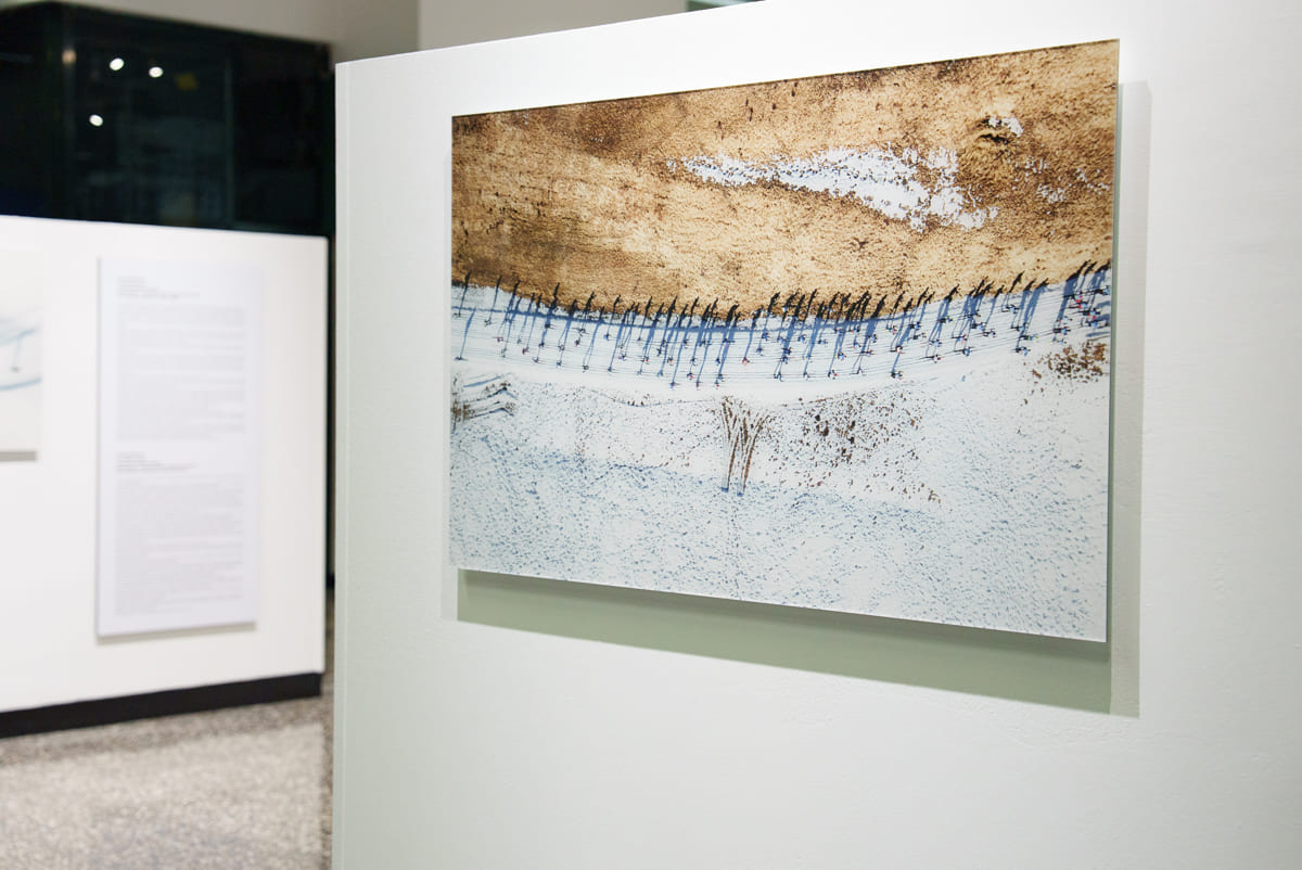 White Entropy, Jacopo Di Cera, installation view, Foto di Luca Pompei