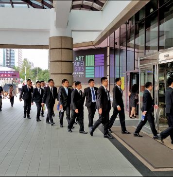 La fotografia di Giovanni Matarazzo sfugge alle definizioni: la mostra ad Ancona