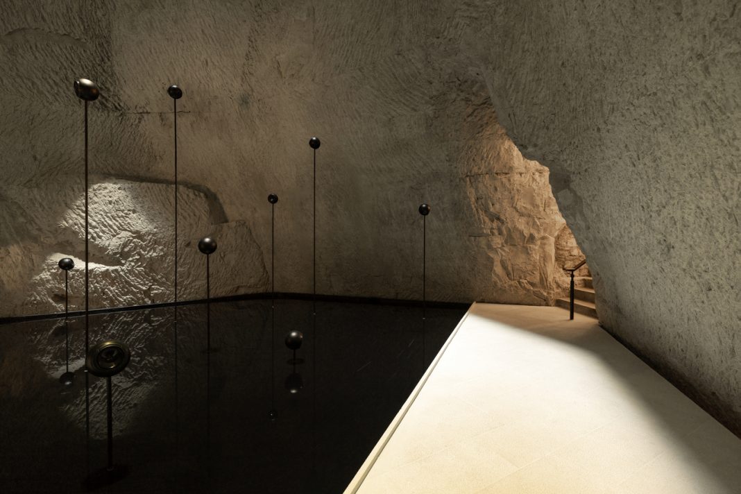 charriere Julian Charrière