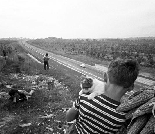 Paolo Di Paolo a Genova: un archivio ritrovato e 300 fotografie per raccontare l’Italia paolo di paolo