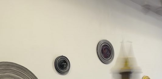 Esercizi di equilibrio tra materia e segno, in mostra a Campobasso