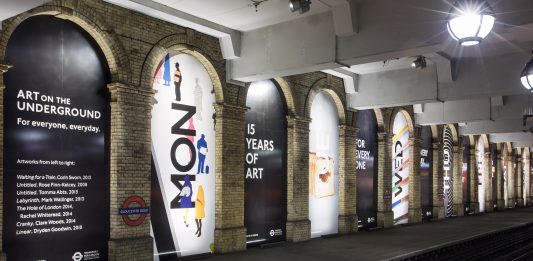 Tre artisti trasformano la metropolitana di Londra in un museo diffuso artisti metropolitana londra