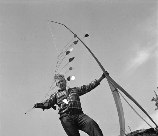 Cinque cose da sapere su Alexander Calder, aspettando la mostra a Parigi