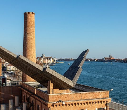 La Siria torna alla Biennale di Venezia e affronta il suo presente, con Sara Shamma