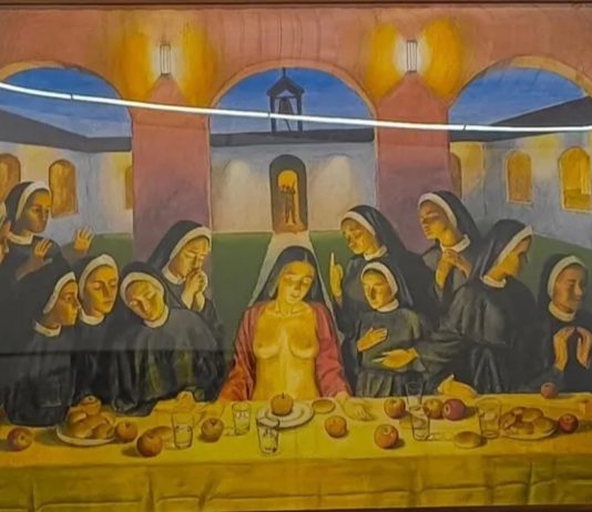 Un’Ultima Cena al femminile scatena le proteste alla Kochi Biennale