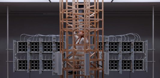 Cori angelici e intelligenza artificiale in una mostra al KW di Berlino