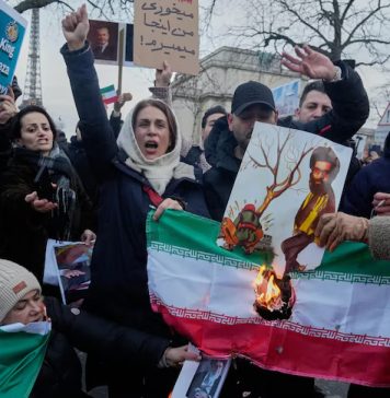 In Iran chiudono anche le gallerie d’arte, tra proteste e blackout