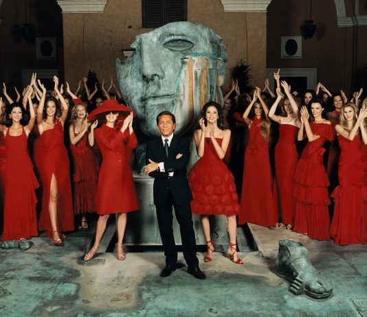 Addio a Valentino Garavani: morto a 93 anni il re della couture