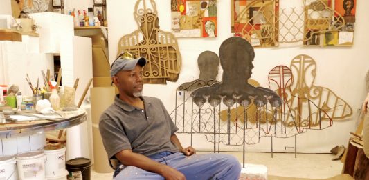 Cos’è il Junkanoo? Il ritorno di Bahamas alla Biennale di Venezia passa per una processione