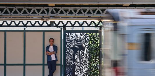 Intervista all’artista italiano che ha portato il papercutting nella metropolitana di New York