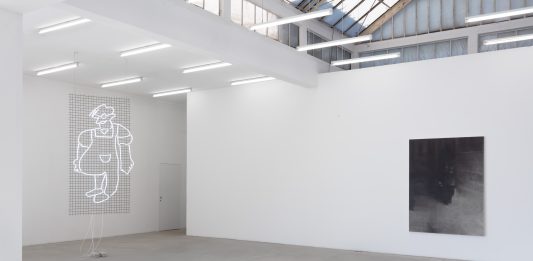 Alla galleria Noero la mostra di Mario García Torres rilegge il Messico rivoluzionario