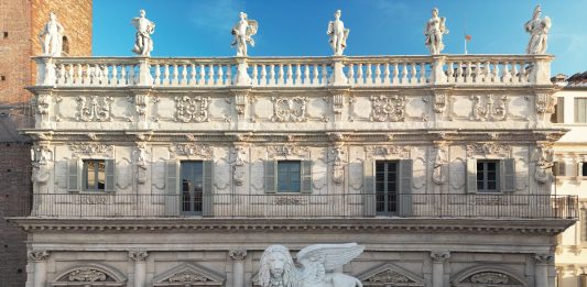 «La collezione deve essere uno strumento sociale, utile per crescere insieme». Parola di Vanessa Carlon, direttrice di Palazzo Maffei