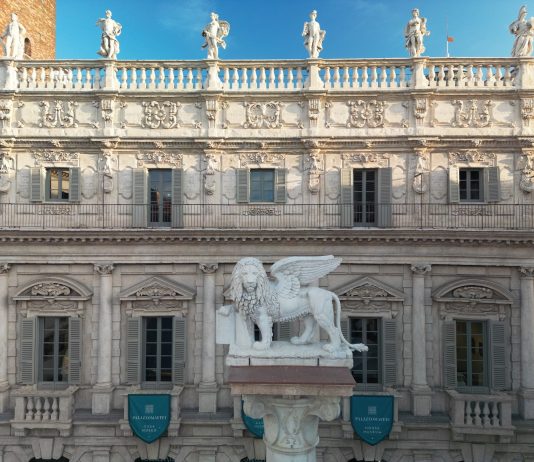 «La collezione deve essere uno strumento sociale, utile per crescere insieme». Parola di Vanessa Carlon, direttrice di Palazzo Maffei