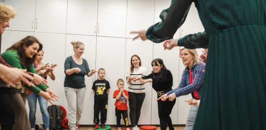 The Human Safety Net: Marinella Senatore porta a Venezia un progetto partecipativo