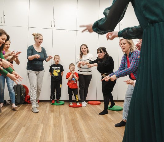 The Human Safety Net: Marinella Senatore porta a Venezia un progetto partecipativo