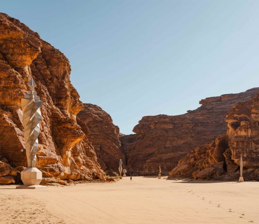 Desert X AlUla 2026: uno sguardo al festival di land art nel deserto dell’Arabia Saudita