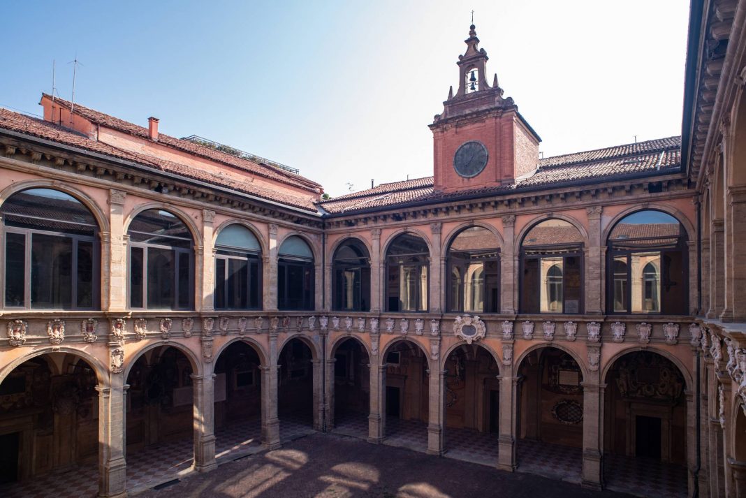 archiginnasio bologna