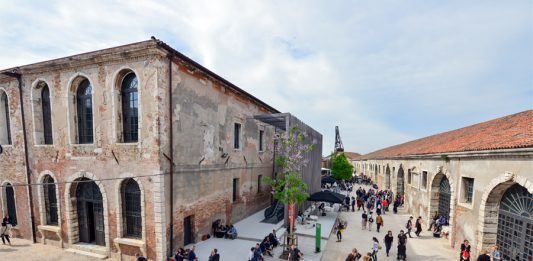 Israele torna alla Biennale di Venezia 2026 e si accende la polemica