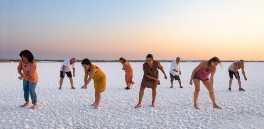 Tre mostre, tre linguaggi. Building apre il 2026 tra dialoghi silenziosi, trame tessili e gesti rituali building gallery 2026