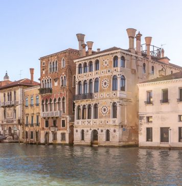 Ca’ Dario: il palazzo “maledetto” di Venezia torna sul mercato