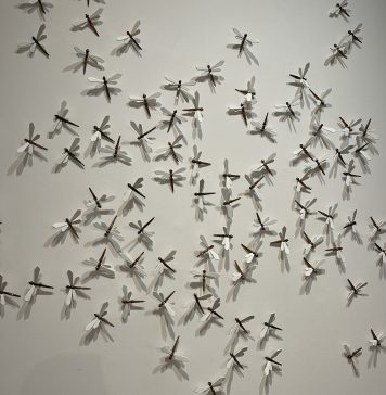 Nell’arte e nella vita di Silvia Scaringella, la materia esiste solo nella relazione