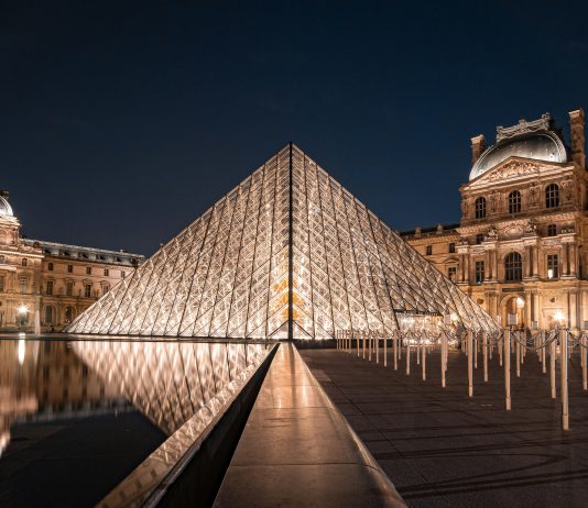 Un Louvre in bilico: dopo furti e allagamenti, il 2026 si apre con il caso Jugie