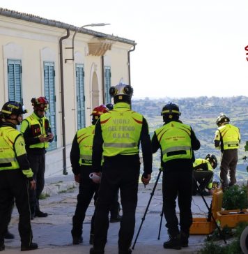 Niscemi, i primi 350 libri della Biblioteca Marsiano sono stati salvati