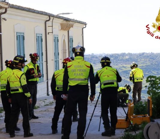 Niscemi, i primi 350 libri della Biblioteca Marsiano sono stati salvati