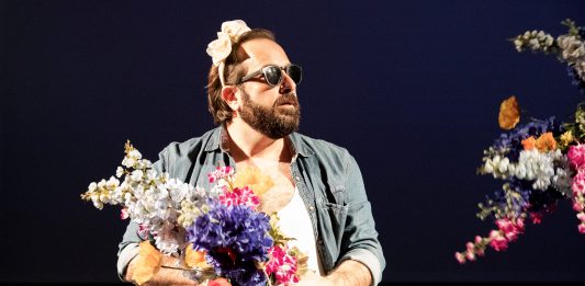 Alice in Wandering: la fragilità delle malattie neurodegenerative sale sul palco