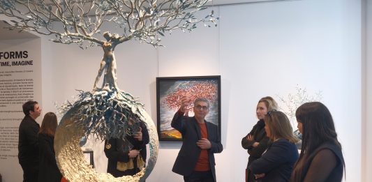 Andrea Roggi. A Parigi la mostra celebrativa dei 50 anni di carriera