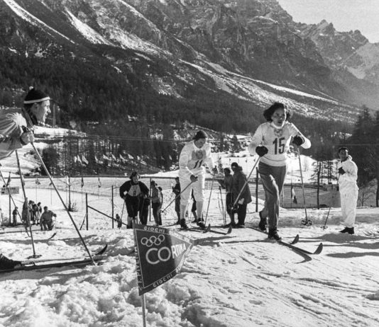 Agli Scavi Scaligeri riapre il Centro di Fotografia: gli archivi di LIFE raccontano gli sport inverali