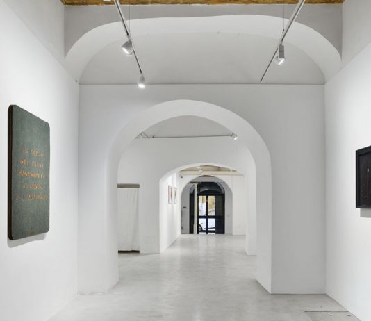 Paesaggi possibili. Agnetti e l’ecologia del linguaggio a Roma, da Galleria Erica Ravenna