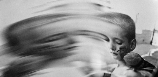 La promessa latente nella fotografia perturbante di Linda Fregni Nagler Linda Fregni Nagler