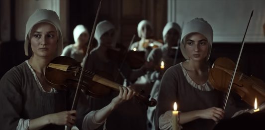 Primavera è il film con Tecla Insolia che orchestra la disobbedienza primavera tecla insolia