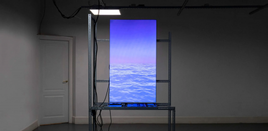 Orizzonti digitali e flussi di dati: Yuri Pattison incontra Paul Thorel a Napoli