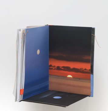 Giovanni Ozzola, sulla sottile linea di confine tra interno ed esterno