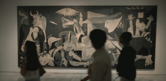 Guernica in viaggio? Il difficile prestito a Bilbao apre lo scontro politico