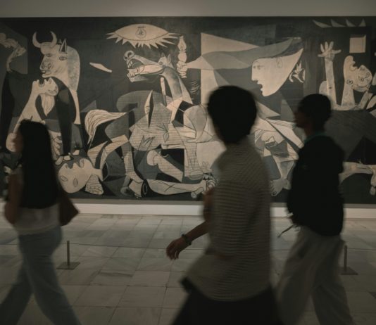 Guernica in viaggio? Il difficile prestito a Bilbao apre lo scontro politico