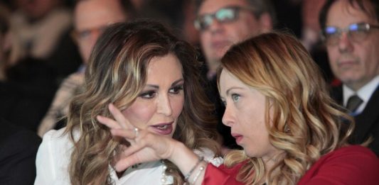 Dalla gestione Santanchè all’interim Meloni: il Turismo in una fase critica