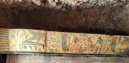Nella Necropoli di Luxor sono stati scoperti 22 sarcofagi con mummie e iscrizioni