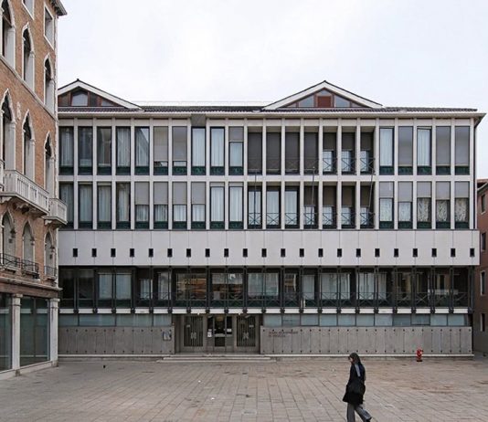 La facciata di Palazzo Nervi Scattolin a Venezia diventerà uno schermo per la videoarte