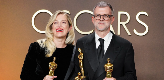 Agli Oscar 2026 trionfa Una battaglia dopo l’altra. E sul palco irrompe la guerra