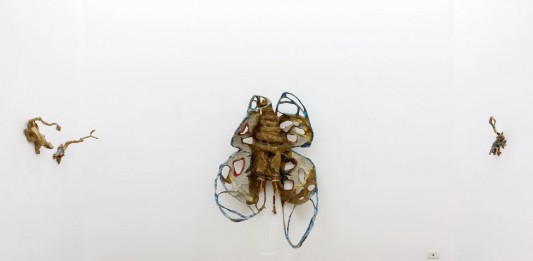 Per Rosa Panaro la cartapesta era materia politica: la mostra a Napoli