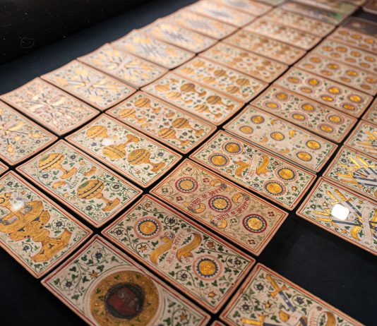 All’Accademia Carrara di Bergamo va in mostra una storia dei Tarocchi lunga sette secoli tarocchi