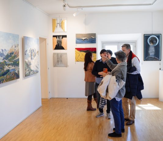 A Lugano l’arte incontra il pubblico: dentro alla settima edizione di YouNique – Boutique Fair of Arts younique