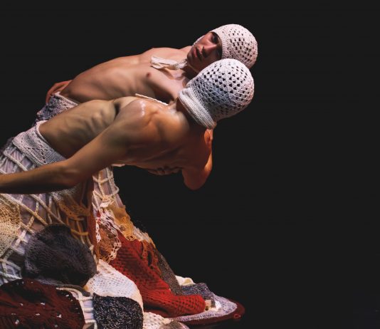 Forza e fragilità in scena: il doppio debutto coreografico di Adriano Bolognino