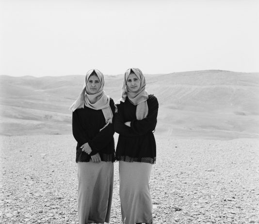 Due gemelle, un territorio diviso: il progetto di Monica Biancardi per raccontare la Palestina