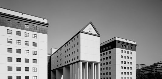 Gabriele Basilico riusciva a fotografare le architetture invisibili di Aldo Rossi