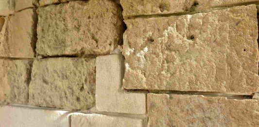 exibart digital gallery presenta la mostra cuci-scuci di Valerio Rocco Orlando