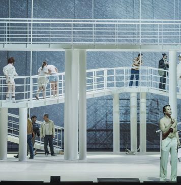 Klinghoffer, oltre il conflitto: la lezione di John Adams in scena al Maggio